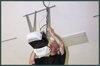 Two Guys Garage Door Service Utica, MI 586-447-7965 Two Guys Garage Door Service Utica, MI 586-447-7965 - serv-cont-open-gr-43m