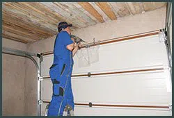 Two Guys Garage Door Service Utica, MI 586-447-7965 - sid-ser-gar-gr-43m